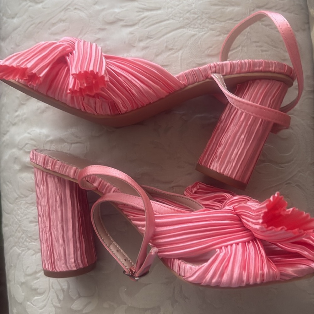 Adorable Pink Strappy Women's Heels size 5